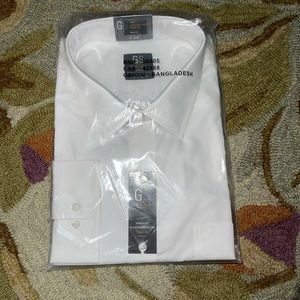 Dress shirt BNWT still in original packaging.